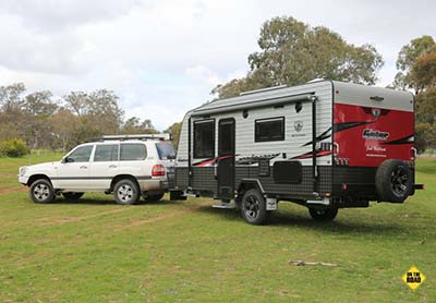 Gator 17'10 Rear Door Single Beds Cafe Picture